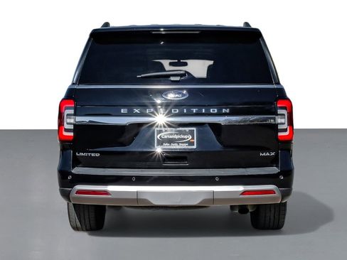 Used 2022 Ford Expedition Max Limited image 8