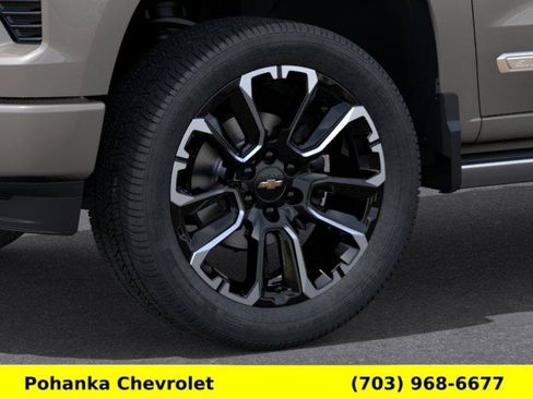 New 2026 Chevrolet Silverado 1500 High Country AWD/4WD image 9