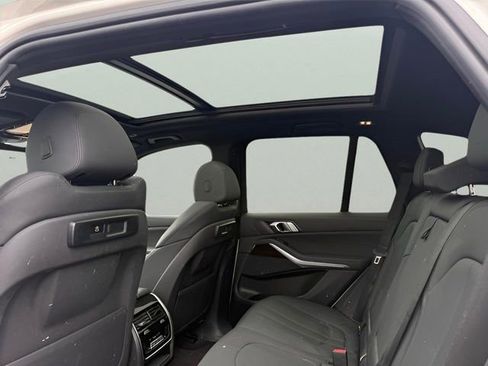 Used 2020 BMW X5 xDrive40i image 11