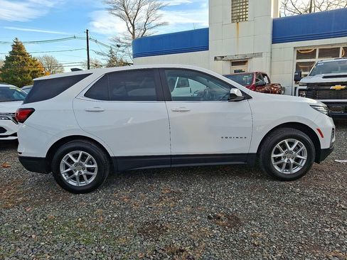 Used 2023 Chevrolet Equinox LT image 9