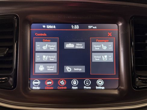 Used 2020 Dodge Challenger SXT w/ Plus Package image 8