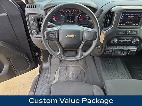 Used 2023 Chevrolet Silverado 1500 Custom AWD/4WD image 3
