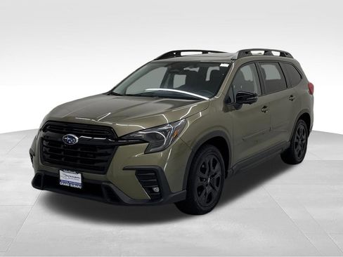 Used 2023 Subaru Ascent Onyx Edition Limited AWD/4WD image 3