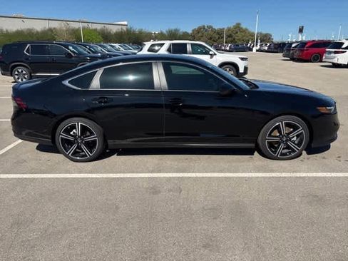 Certified 2025 Honda Accord Sport image 6