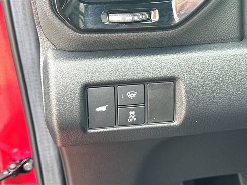 Used 2025 Honda Pilot Black Edition image 6