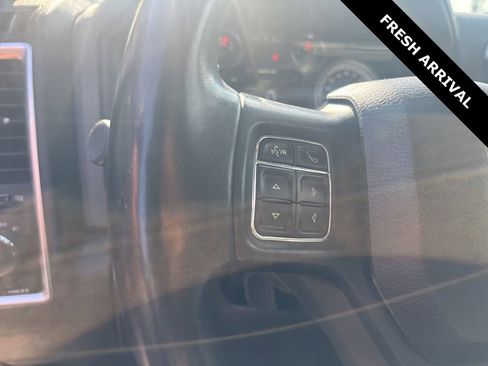Used 2019 RAM 1500 Classic SLT w/ Luxury Group AWD/4WD image 10
