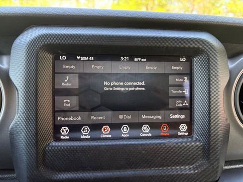 Used 2022 Jeep Wrangler Unlimited Sport image 33