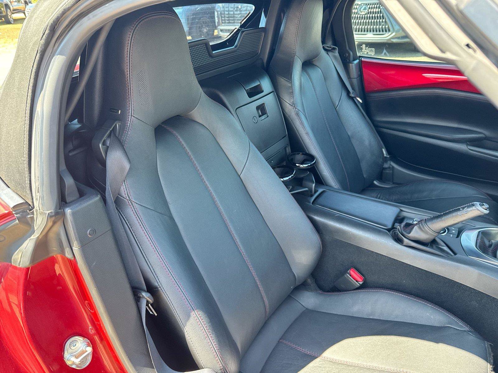 Used 2016 MAZDA MX-5 Miata Grand Touring RWD image 14