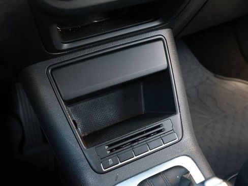 Used 2015 Volkswagen Tiguan S AWD/4WD image 23