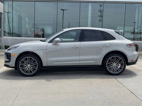 New 2025 Porsche Macan image 2