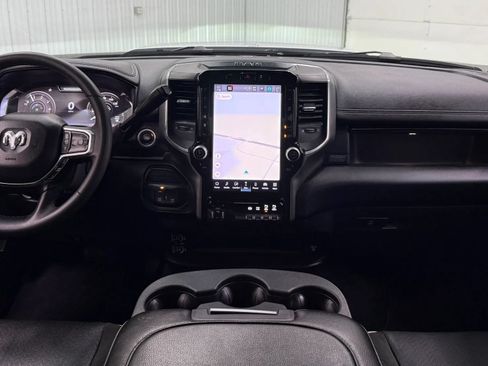 Used 2026 RAM 2500 Laramie AWD/4WD image 13