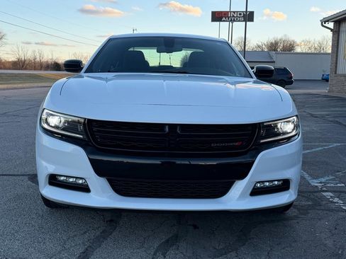 Used 2023 Dodge Charger SXT w/ Blacktop Package image 8