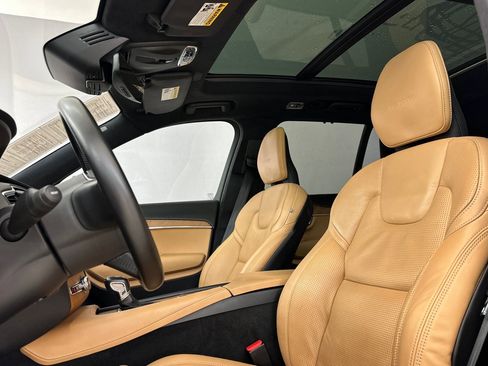 Used 2019 Volvo XC90 T6 Inscription w/ Luxury Package image 15
