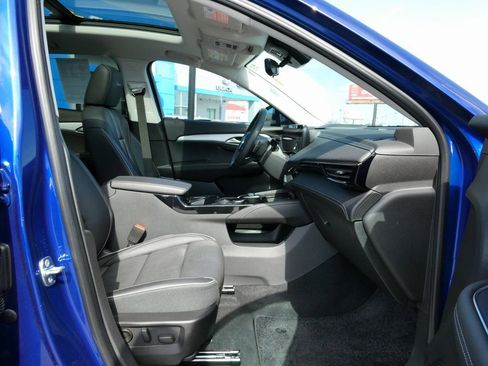 Certified 2024 Buick Envision Avenir AWD/4WD image 13