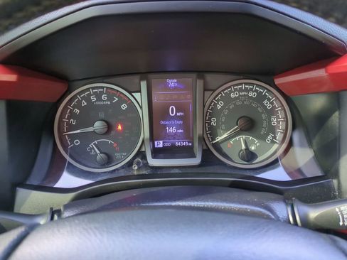 Certified 2020 Toyota Tacoma TRD Off-Road image 28