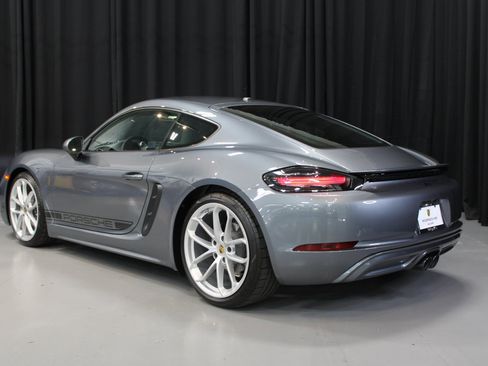 New 2025 Porsche 718 Cayman image 3