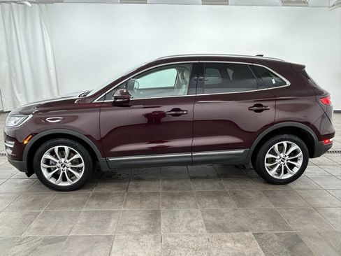 Used 2018 Lincoln MKC Select w/ Select Plus Package image 2