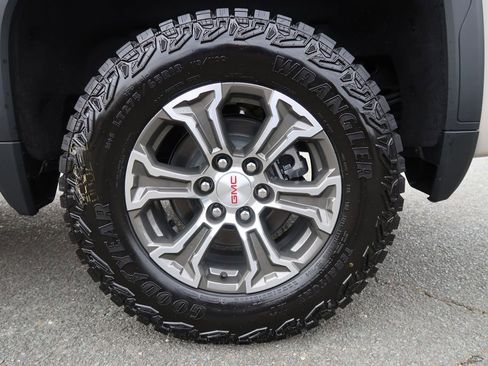 New 2026 GMC Sierra 1500 Pro w/ Pro Value Package image 25