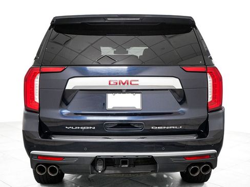 Used 2023 GMC Yukon Denali AWD/4WD image 6
