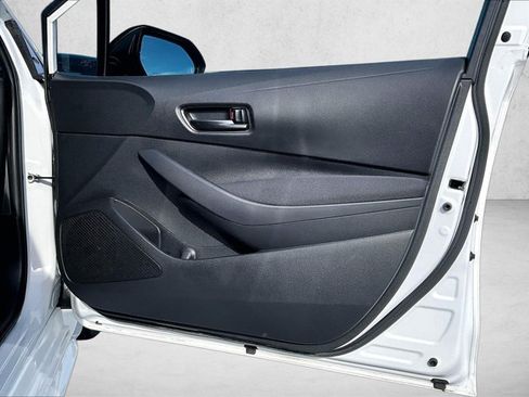 Used 2024 Toyota Corolla LE FWD image 18