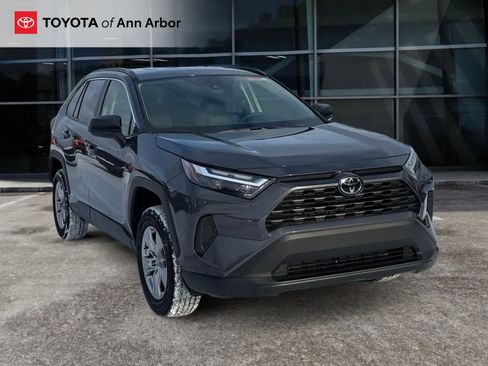 Used 2025 Toyota RAV4 LE image 1