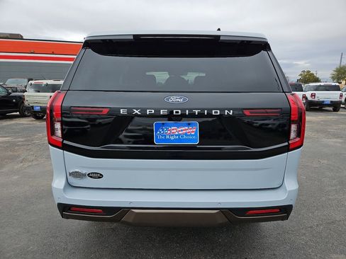 New 2025 Ford Expedition King Ranch image 10