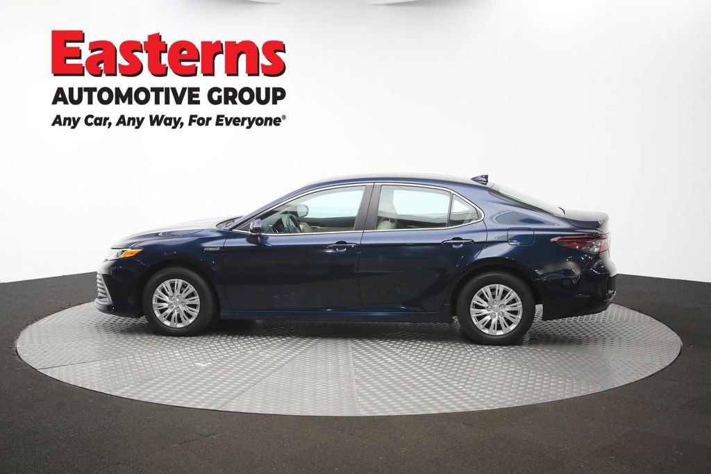 Used 2021 Toyota Camry LE FWD image 61