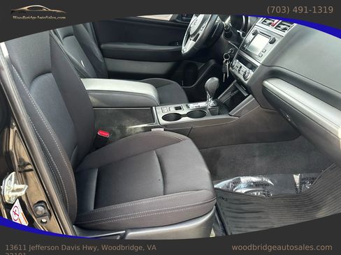 Used 2017 Subaru Legacy 2.5i image 27