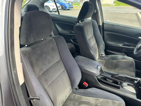 Used 2010 Honda Accord LX image 16