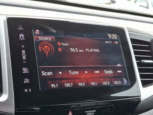 Used 2020 Honda Ridgeline Sport image 16