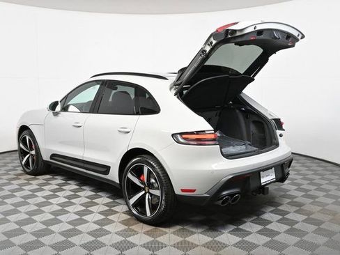 New 2026 Porsche Macan S image 34