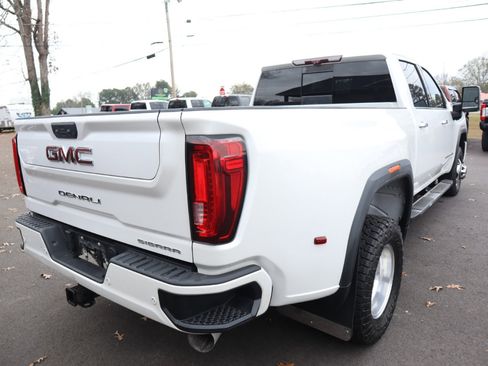 Used 2020 GMC Sierra 3500 Denali w/ Denali Ultimate Package image 5