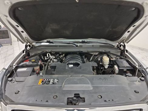 Used 2019 GMC Yukon XL SLT w/ Open Road Package image 31