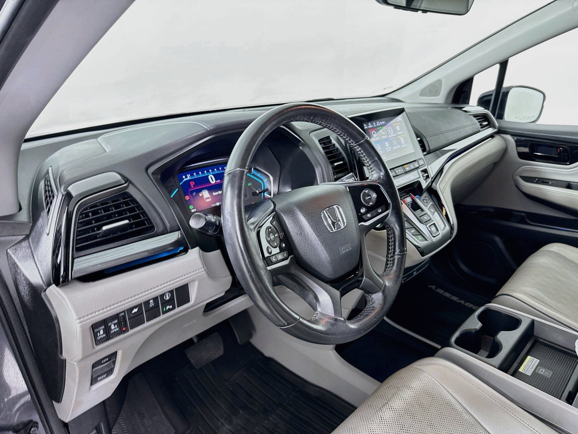 Used 2021 Honda Odyssey Elite image 9