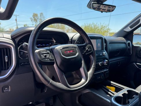 Used 2021 GMC Sierra 1500 AT4 w/ AT4 Premium Package image 32