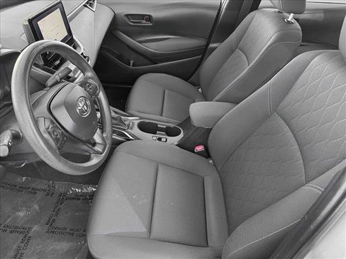 Used 2024 Toyota Corolla LE image 9
