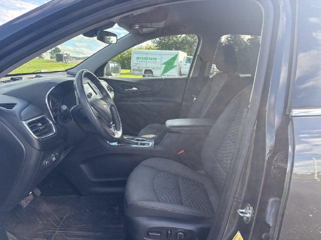 Used 2020 Chevrolet Equinox LT AWD/4WD image 11