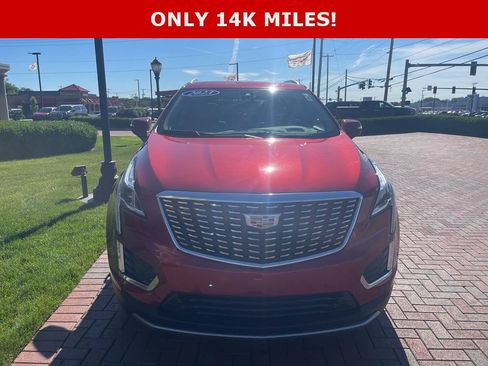 Used 2023 Cadillac XT5 Premium Luxury w/ Platinum Package AWD/4WD image 3