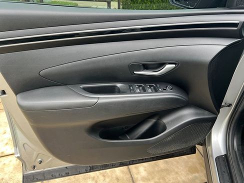 Used 2024 Hyundai Tucson SE FWD image 13