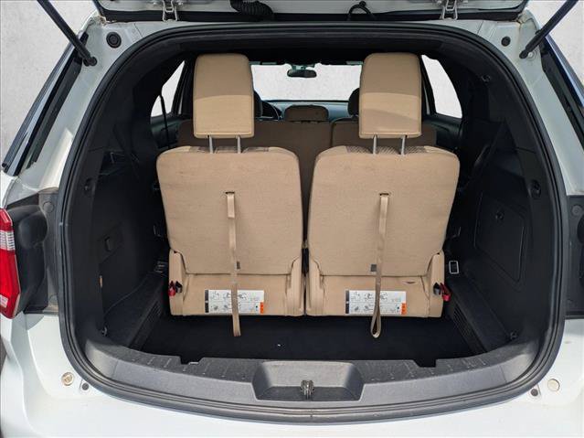Used 2016 Ford Explorer FWD image 6