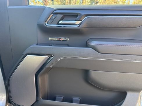 Used 2024 GMC Sierra 1500 AT4X image 34