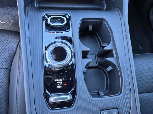 New 2026 Jeep Cherokee Limited image 14