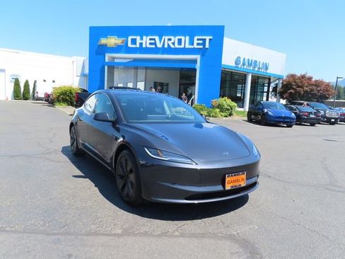 Used 2025 Tesla Model 3 Long Range RWD image 36