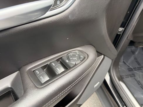 Used 2023 Cadillac XT5 Luxury FWD image 18