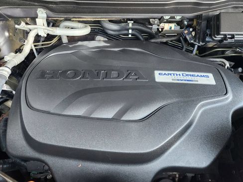 Used 2020 Honda Pilot Touring image 33