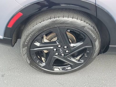 Certified 2024 Chevrolet Equinox EV RS FWD image 5