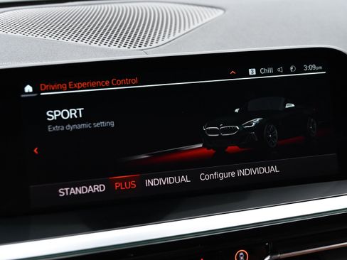 Used 2026 BMW Z4 M40i w/ Premium Package image 35