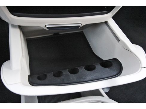 Used 2023 Chrysler Pacifica Touring-L FWD image 30