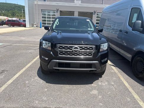 Used 2023 Nissan Frontier SV w/ SV Convenience Package AWD/4WD image 1