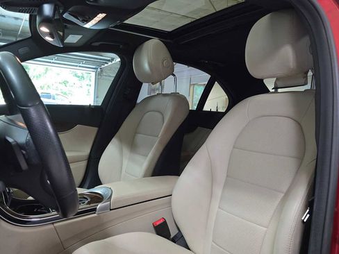 Used 2018 Mercedes-Benz C 300 Sedan image 21